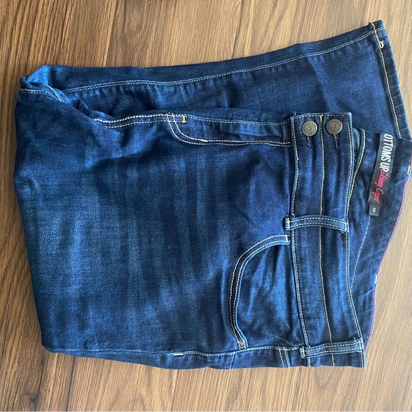 Various Jean Capris and jeans - Picture 5 of 6